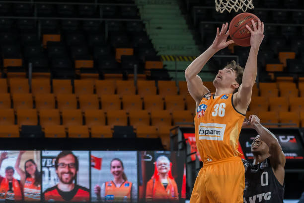 他就反复观 他就反复观